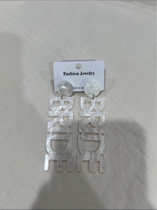 Fashion Jewelry Jewelry - Pearl-White 'BRIDE' Acrylic Earrings